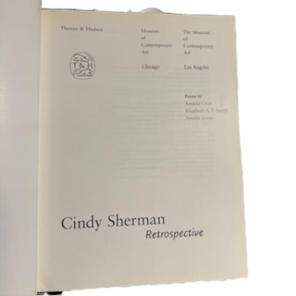 Cindy Sherman Retrospective MOCA Art Book 1997 - Picture 5 of 16